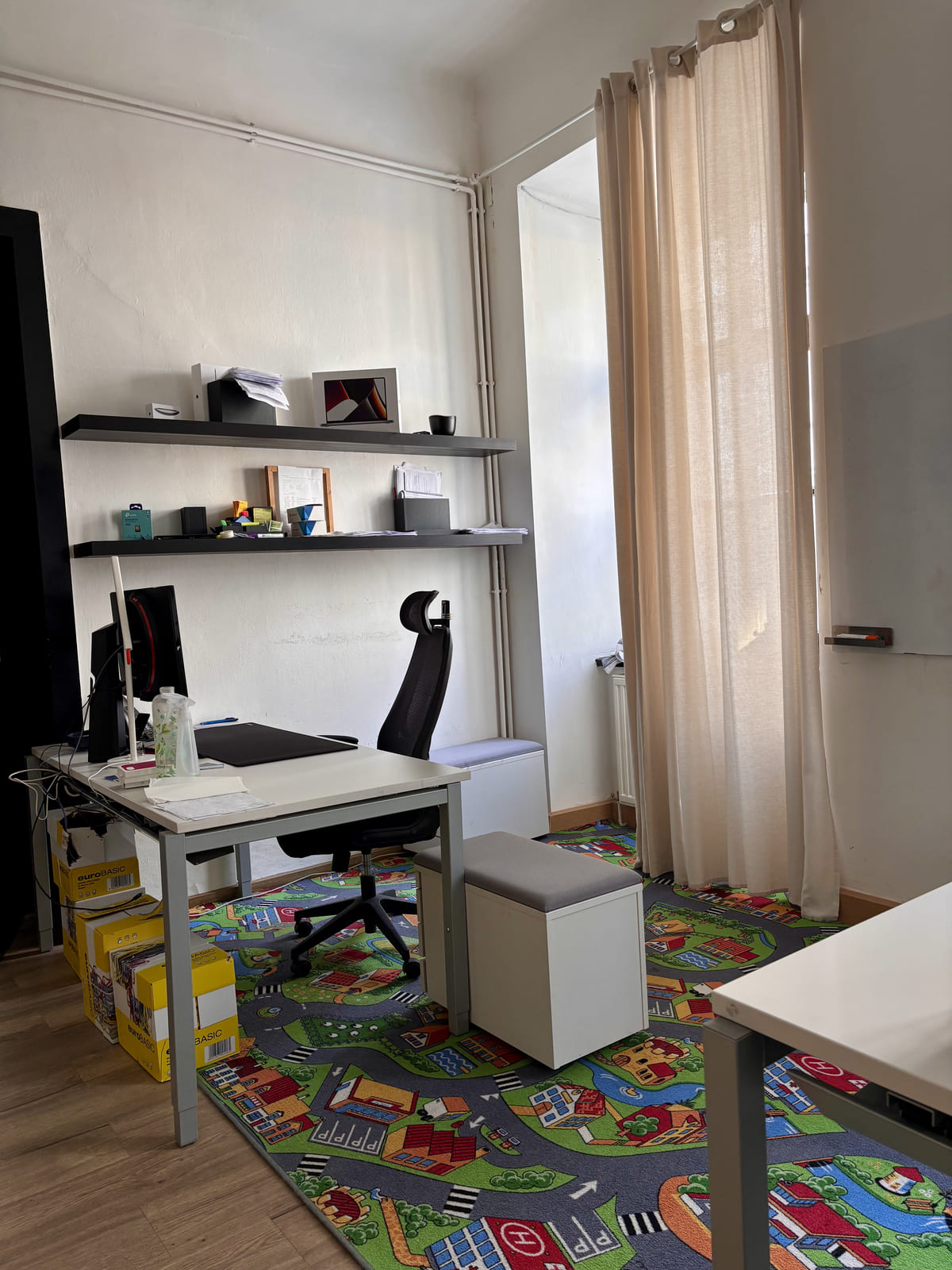 arbeitsplatz büro quickticket.jpg